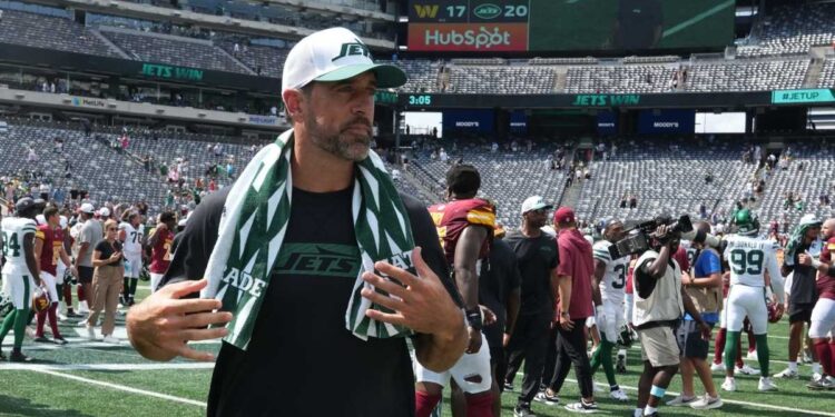 Stephen A. Smith weighs in on the benefits of an intense Rodgers for the Jets (Alamy)