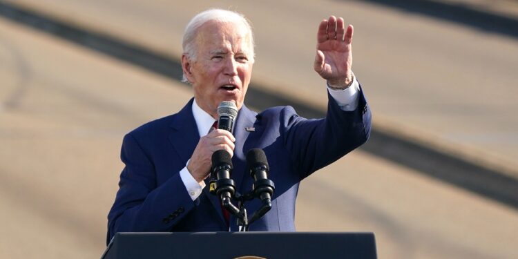 GOP leaders target regulations with swift CRA action (Photo: Joe Biden/Shutterstock)