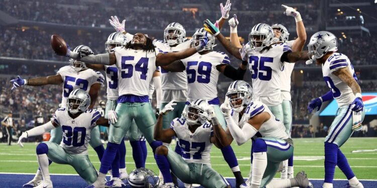 Deion Sanders adds star power to Dallas interviews (Photo: Dallas Cowboys/Flickr)