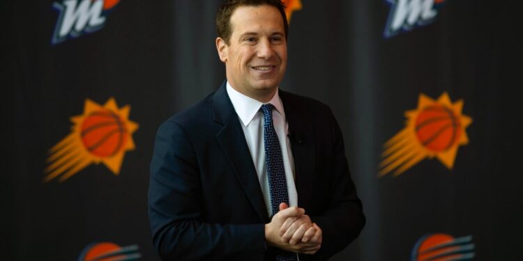 Mat Ishbia sets a record by acquiring the Phoenix Suns and Mercury for $4 billion (Alamy)