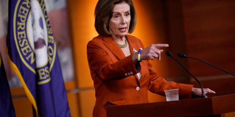 Nancy Pelosi returns to Congress after successful hip (Alamy)