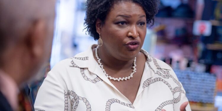 Stacey Abrams highlights the narrow divide in the U.S. following the 2024 election results (Alamy)