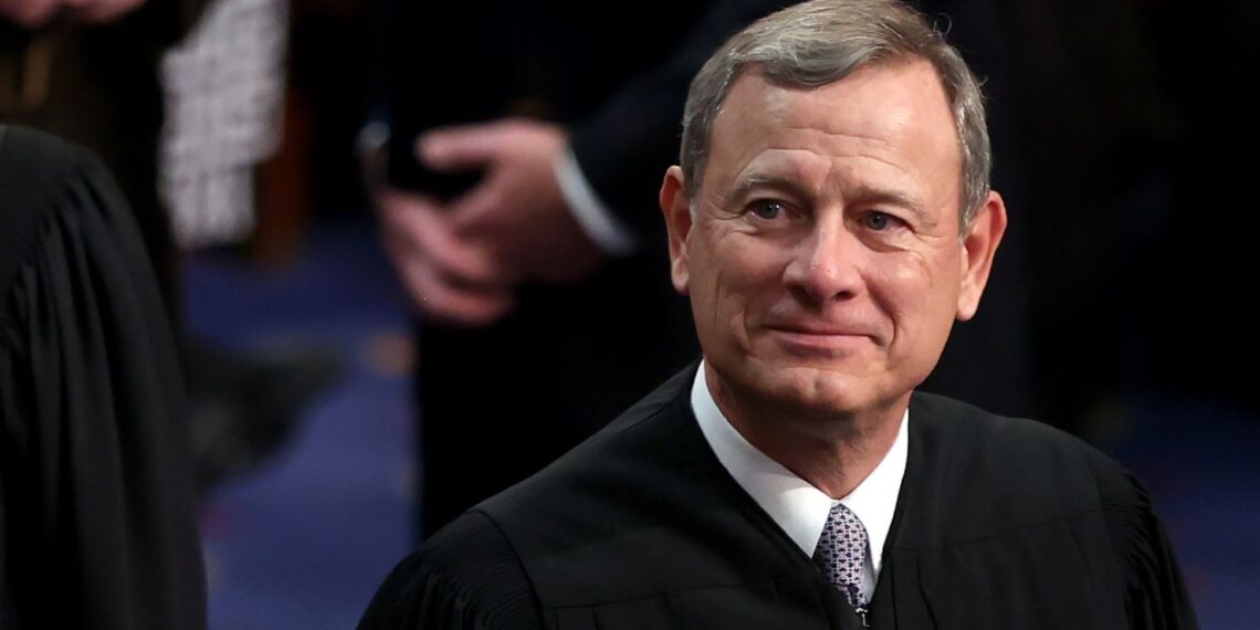 Chief Justice Roberts grants emergency stay in funding case (Photo: Chief Justice Roberts/Pexels)