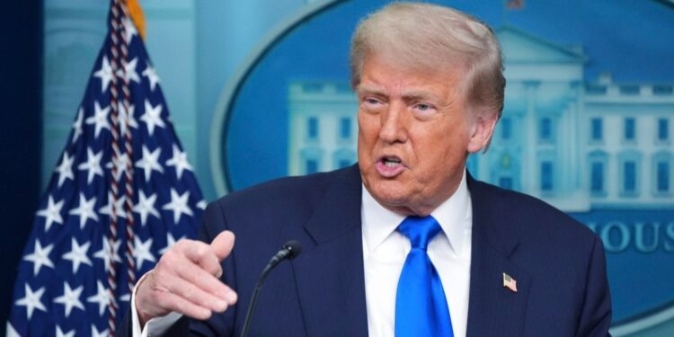 Trump gambles on loyalty from voters facing cuts (Photo: Donald Trump/Alamy)