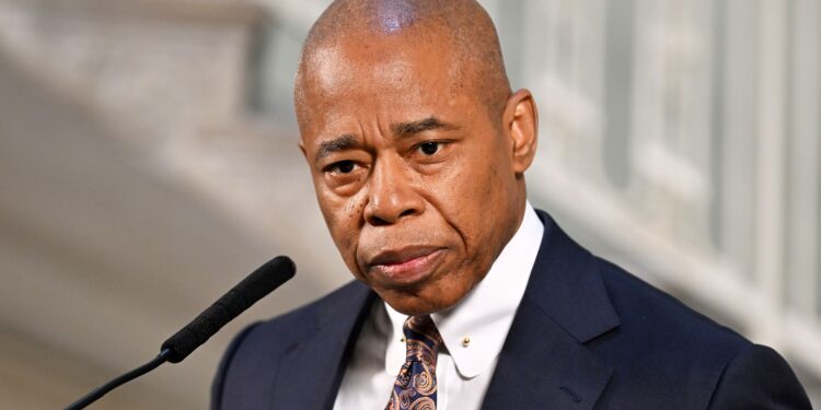 Justice Department urged to drop charges against NYC mayor (Photo: Eric Adams/Flickr)