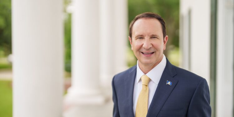 From military boots to governor’s desk his wealth followed (Photo: Jeff Landry/Flickr)
