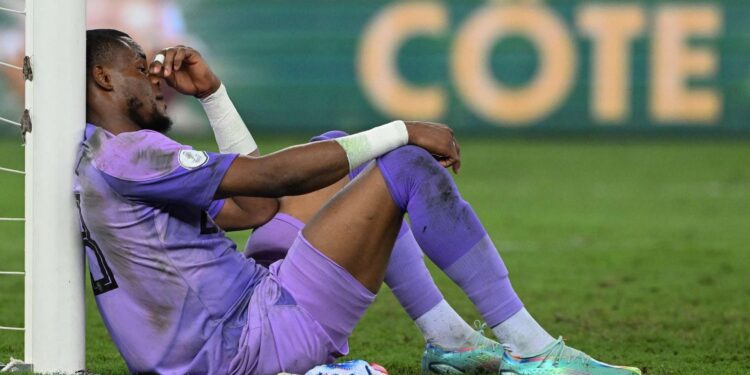 Raja Casablanca circles as Nwabali considers next career move (Photo: Stanley Nwabali/Alamy)