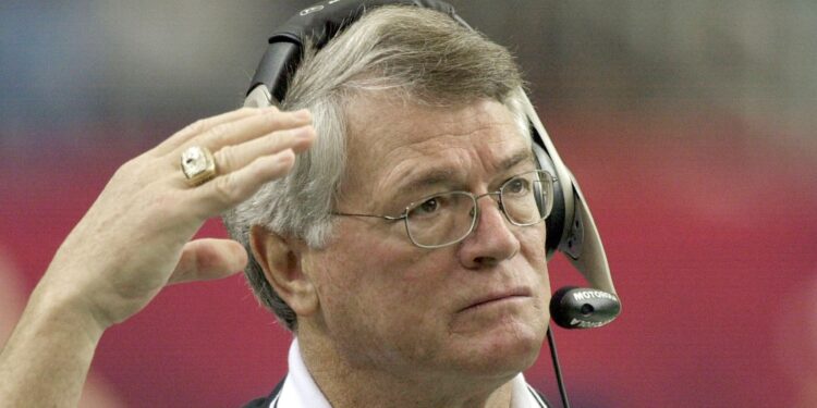 Celebrating the legacy of a true NFL leader (Photo: Dan Reeves/Alamy)
