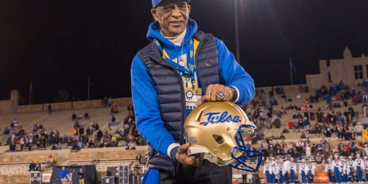 From high school standout to NFL star Drew Pearson rose steadily (Photo: Drew Pearson/Flickr)