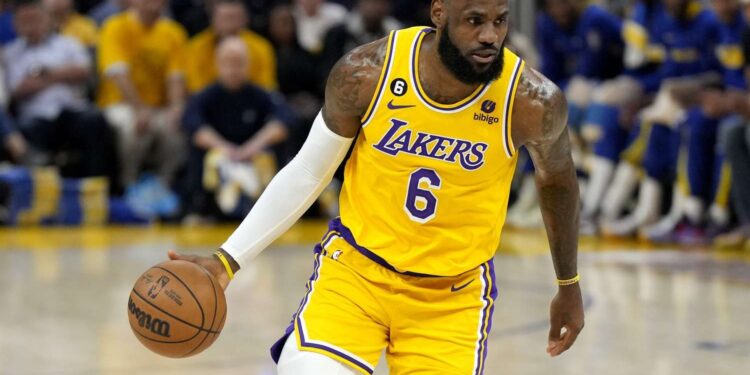 Miami man charged in federal case over stolen Heat collectibles (Photo: LeBron James/Pixabay)