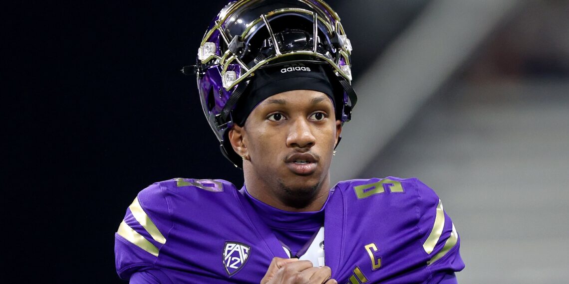His left handed throw has become a trademark of resilience and talent (Photo: Michael Penix Jr./Getty Images)