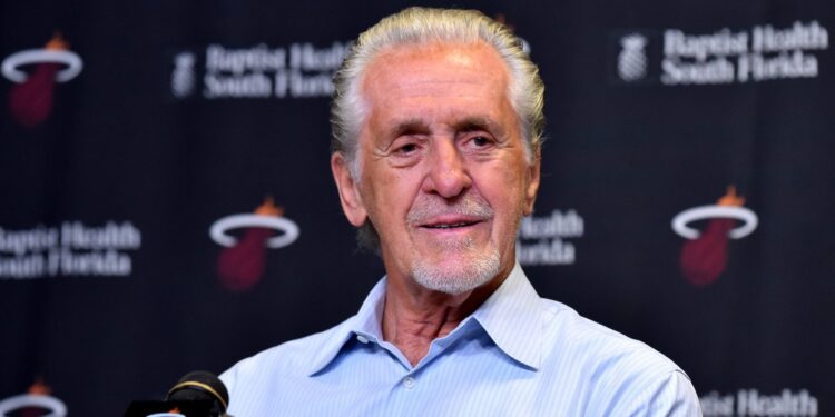 His transition from the court to the sidelines shaped a new era in basketball (Photo: Pat Riley/Pixabay)