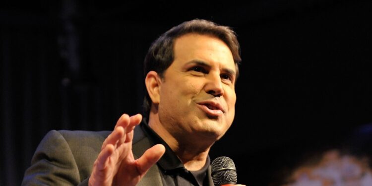 He argues Trump often acts on grudges not logic (Photo: Rick Sanchez/Flickr)