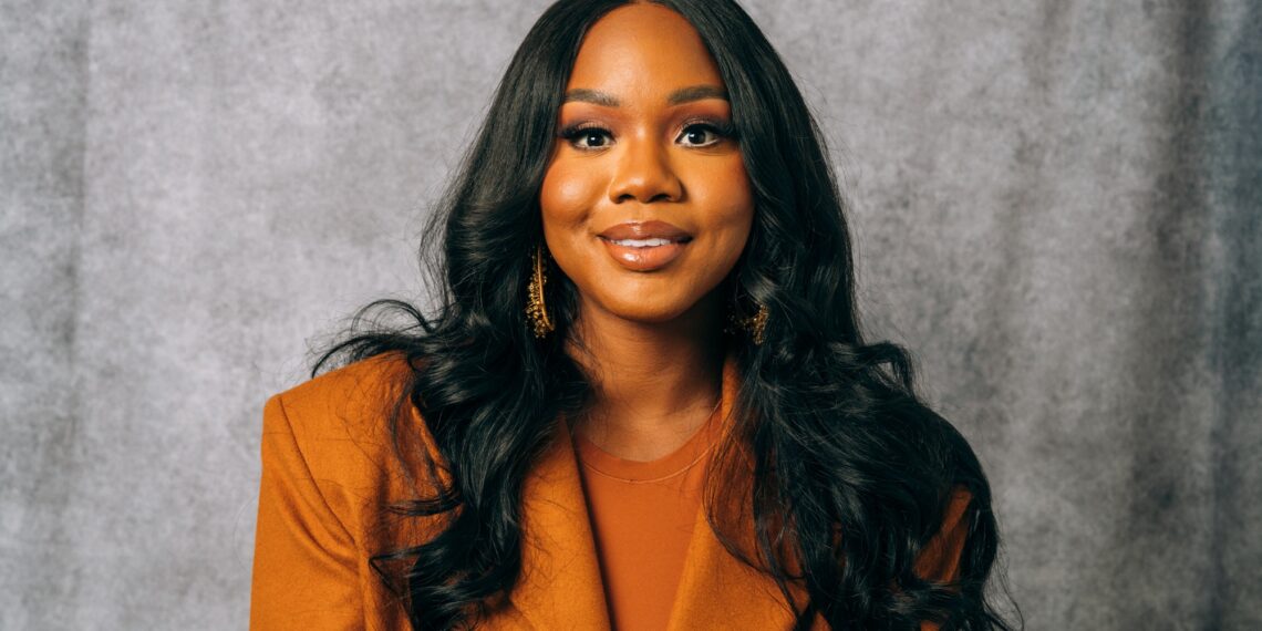 Her journey shows transformation from struggles to leadership in ministry (Photo: Sarah Jakes Roberts/Pixabay)