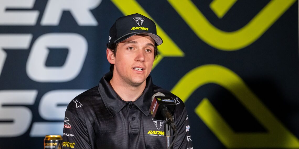 Triumph’s hopeful story ends early for Stilez Robertson (Photo: Stilez Robertson/Pixabay)