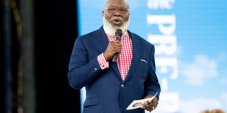 His journey shows how faith and business can work together for lasting impact (Photo: T.D. Jakes/Pexels)