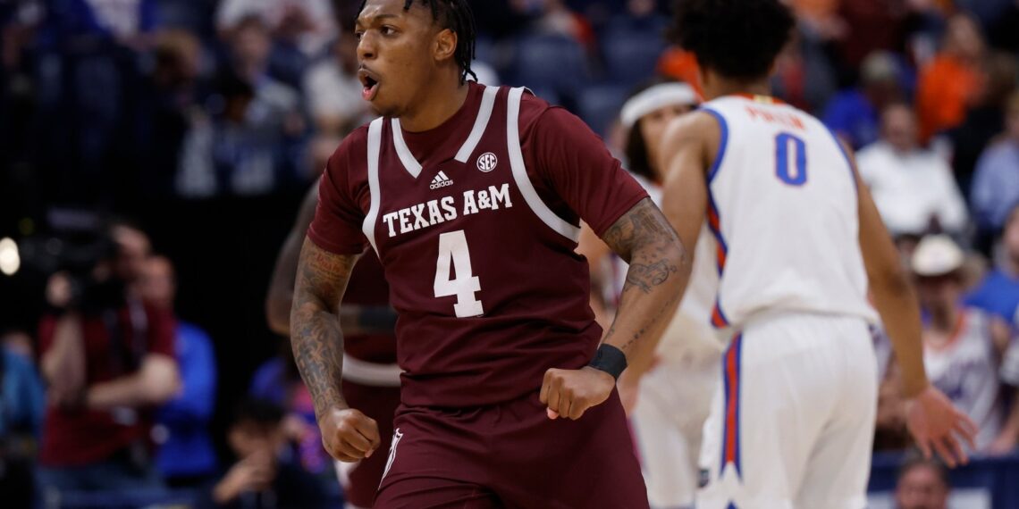 From early courts to professional arenas, Taylor excels (Photo: Wade Taylor IV/Alamy)