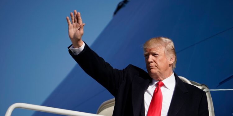 Rising prices on essentials worry GOP ahead of midterm elections (Photo: Donald Trump/Getty Images)