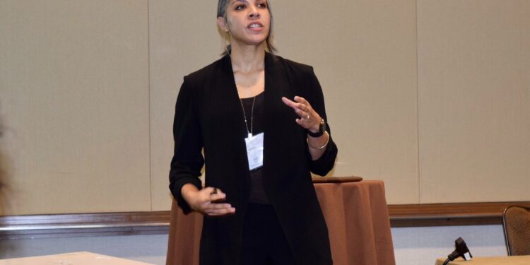 Her leadership at Climate.gov helped shape how people understand climate change today (Photo: Rebecca Lindsey/Pixabay)
