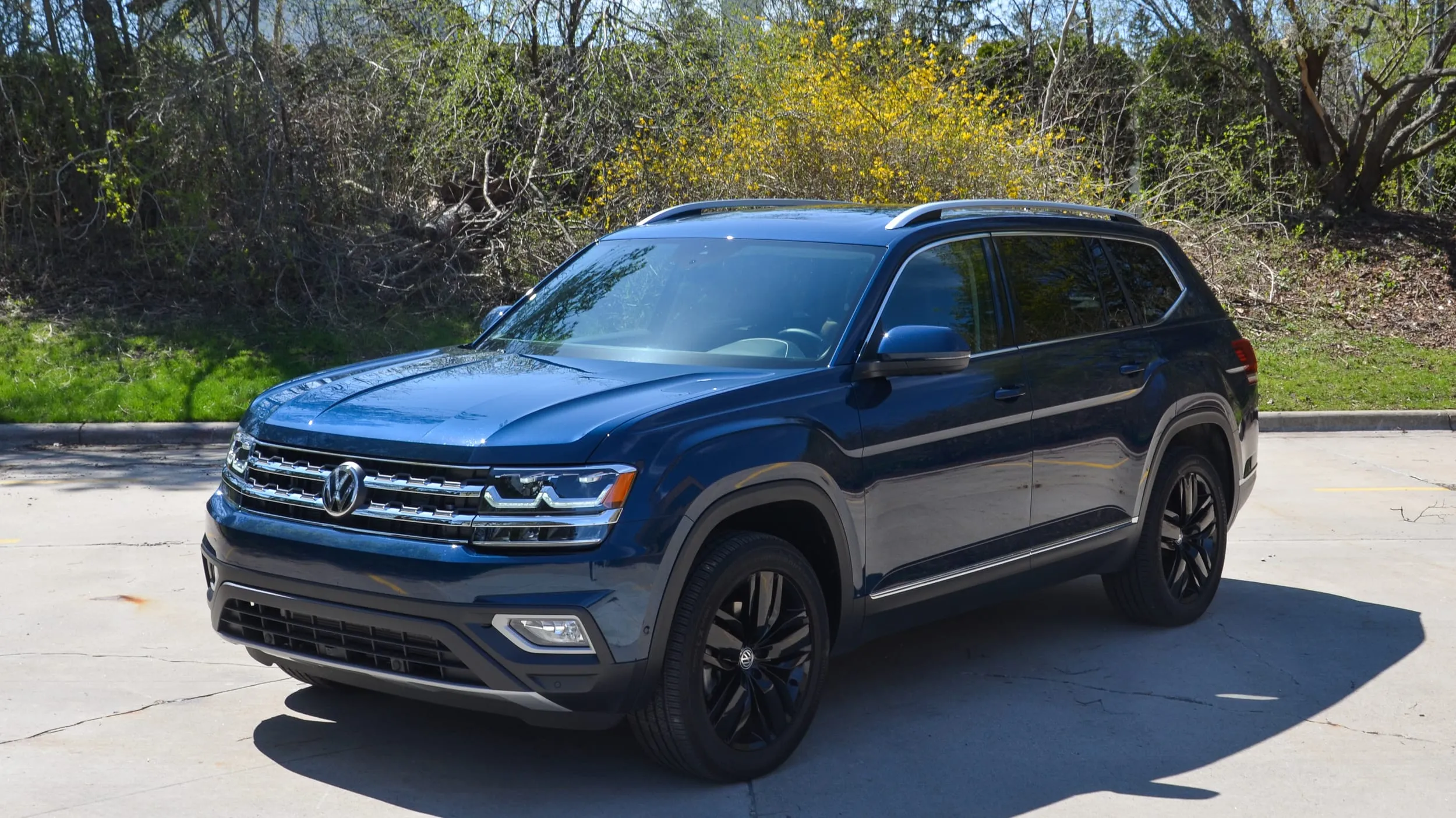 Blue Volkswagen Atlas SEL Premium