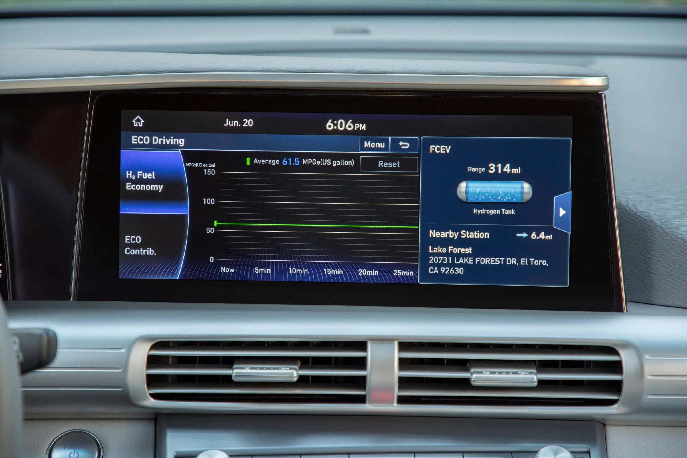 Hyundai NEXO infotainment