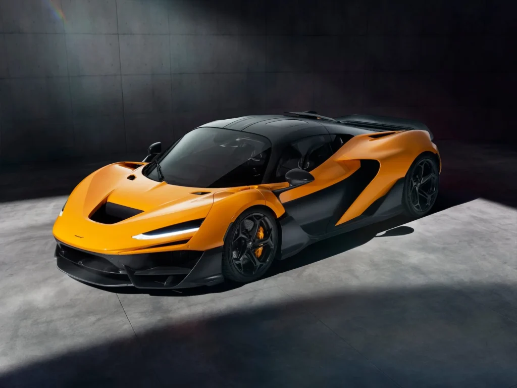 McLaren 750S Breaks Records on and Off the Track