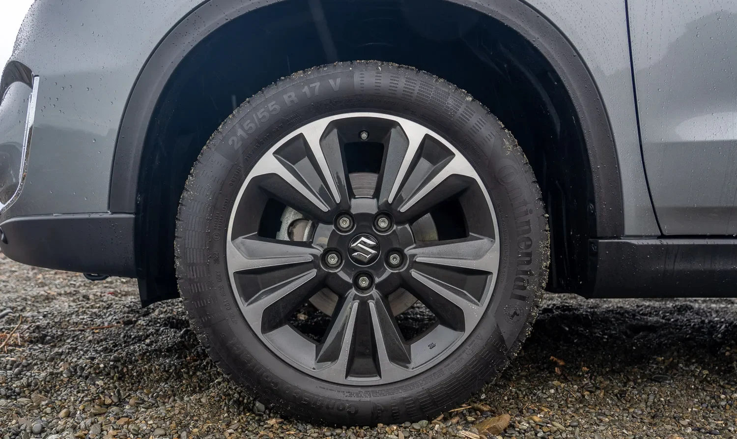 Suzuki Vitara Hybrid Tyre