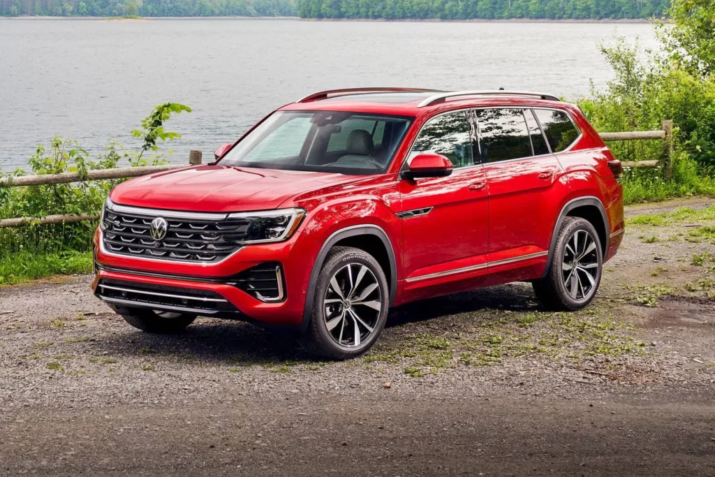 Volkswagen Atlas SEL Premium Delivers a Smooth Drive With Family-Focused Features